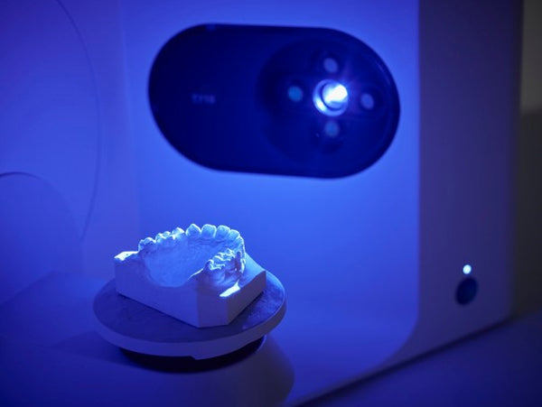 Medit T-510 Desktop Scanner for Labs and Dentists